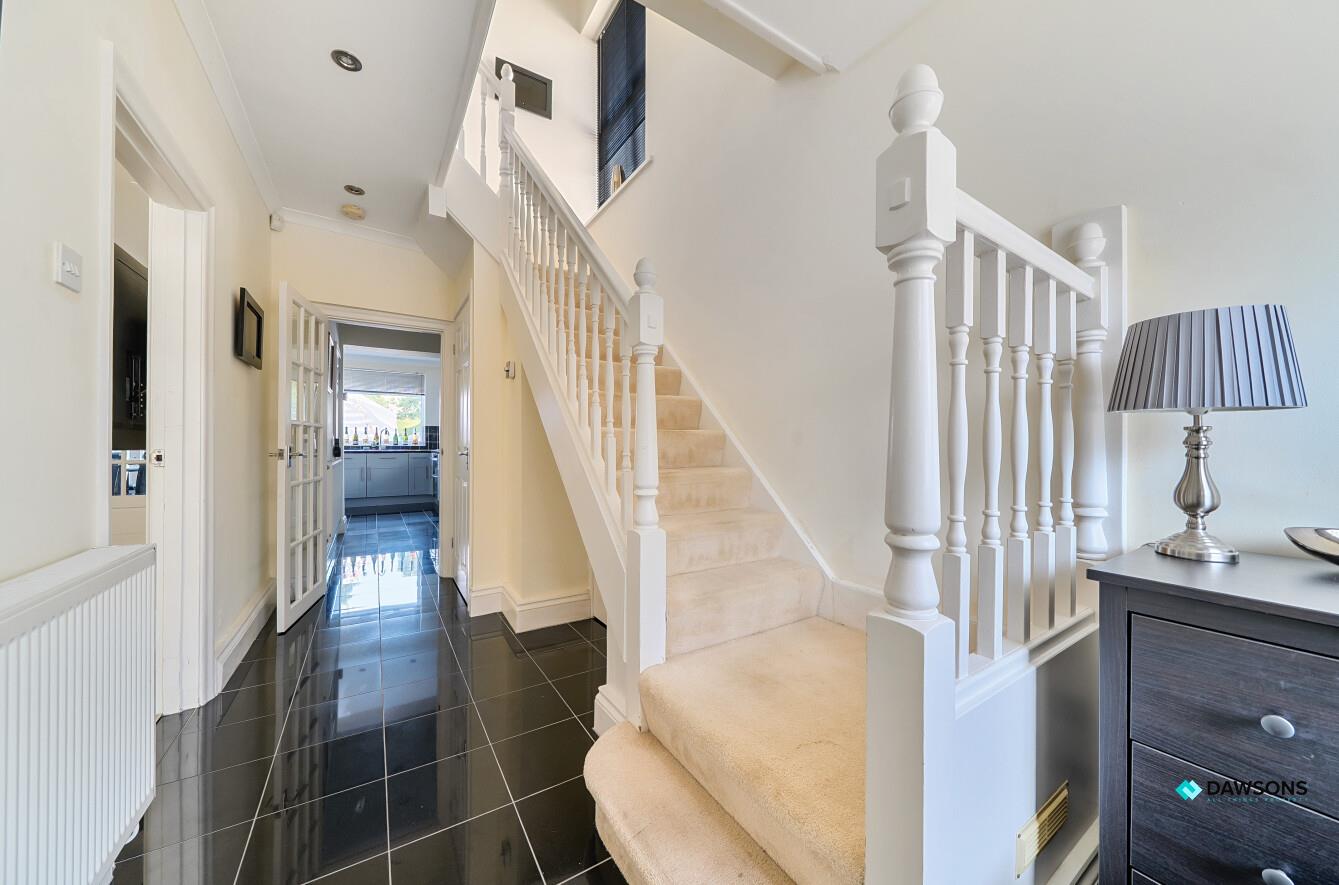 Druslyn Road, West Cross, Swansea, SA3 5QE